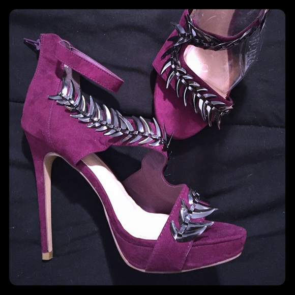 Sophia & Lee platform heels - Picture 1 of 4